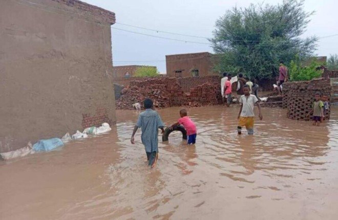 تحذيرات سودانية من ارتفاع غير مسبوق لمنسوب النيل الأبيض وتدابير لحماية السكان تحذيرات سودانية من ارتفاع غير مسبوق لمنسوب النيل الأبيض وتدابير لحماية السكان