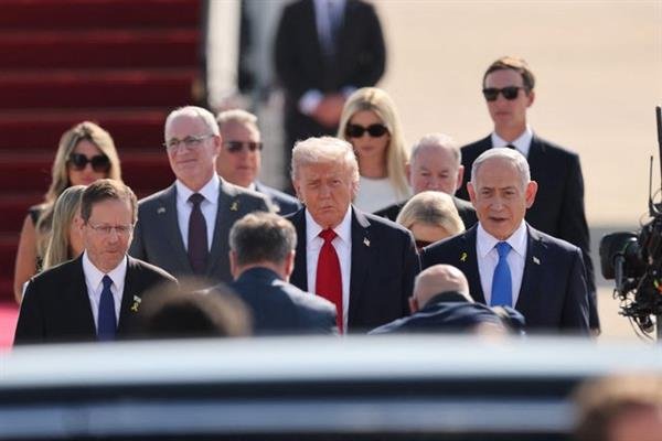 ترامب: الفلسطينيون والإسرائيليون سينعمون بالسلام ترامب: الفلسطينيون والإسرائيليون سينعمون بالسلام