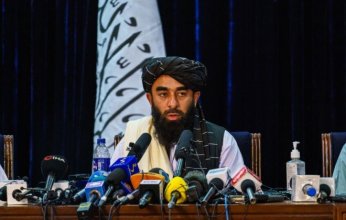 طالبان تتحدى واشنطن وتؤكد أن قاعدة باغرام خط أحمر.. ماذا سيكون رد فعل ترامب؟