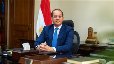 وزير المالية يعلن إطلاق مشروع لتطوير بيئة العمل وإجراءات التصدير بالموانئ وزير المالية يعلن إطلاق مشروع لتطوير بيئة العمل وإجراءات التصدير بالموانئ