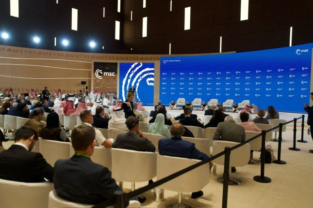 بمشاركة ممثل رئيس مجلس الوزراء الكويتي.. انطلاق اجتماع قادة مؤتمر ميونيخ للأمن في (العلا) بمشاركة ممثل رئيس مجلس الوزراء الكويتي.. انطلاق اجتماع قادة مؤتمر ميونيخ للأمن في (العلا)