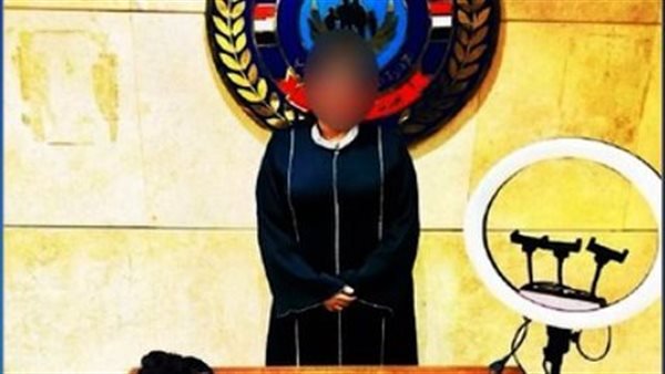 ضبط صانعة محتوى بتهمة نشر مقاطع فيديو بالرقص بملابس خادشة للحياء ضبط صانعة محتوى بتهمة نشر مقاطع فيديو بالرقص بملابس خادشة للحياء