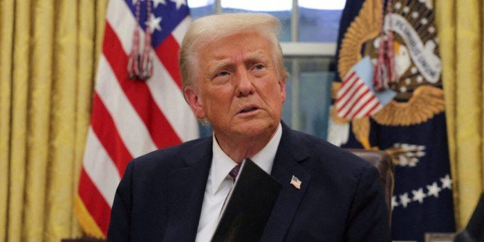 الرئيس الأمريكي يعلن التوصل لـ"توافقات تجارية مهمة" مع نظيره الصيني الرئيس الأمريكي يعلن التوصل لـ"توافقات تجارية مهمة" مع نظيره الصيني