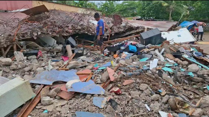 الفلبين تعلن ارتفاع حصيلة ضحايا زلزال (سيبو) إلى 72 قتيلا.. ماذا يحدث؟ الفلبين تعلن ارتفاع حصيلة ضحايا زلزال (سيبو) إلى 72 قتيلا.. ماذا يحدث؟