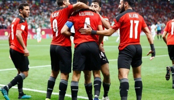 على الهواء.. مدرب منتخب مصر يهدد بالانسحاب من كأس العرب على الهواء.. مدرب منتخب مصر يهدد بالانسحاب من كأس العرب
