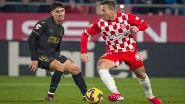 مواجهة قوية.. بث مباشر لمباراة جيرونا وفالنسيا في الدوري الإسباني مواجهة قوية.. بث مباشر لمباراة جيرونا وفالنسيا في الدوري الإسباني