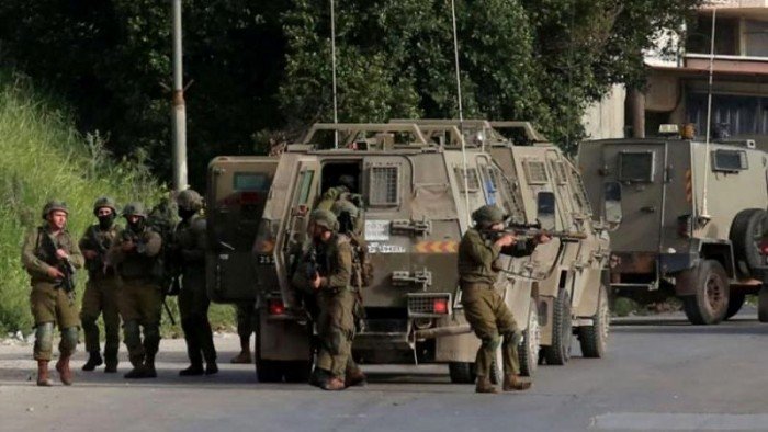 استشهاد ثلاثة فلسطينيين برصاص قوات الاحتلال الإسرائيلي في جنين استشهاد ثلاثة فلسطينيين برصاص قوات الاحتلال الإسرائيلي في جنين