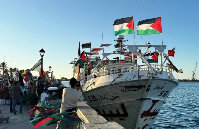 الخارجية الإسرائيلية: لم تنجح أي من سفن "أسطول الصمود" في كسر الحصار على غزة الخارجية الإسرائيلية: لم تنجح أي من سفن "أسطول الصمود" في كسر الحصار على غزة