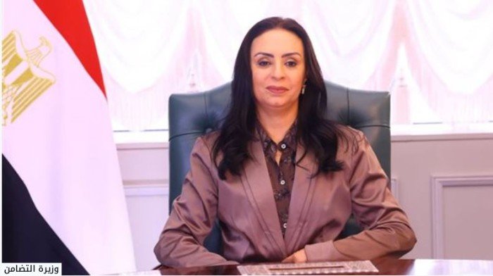 وزيرة التضامن توجه بتنظيم زيارات للطلاب أبناء أسر "تكافل وكرامة" إلى المتحف الكبير عقب افتتاحه وزيرة التضامن توجه بتنظيم زيارات للطلاب أبناء أسر "تكافل وكرامة" إلى المتحف الكبير عقب افتتاحه