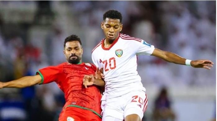 الإمارات تنعش آمالها في الصعود بفوز مهم على حساب عمان الإمارات تنعش آمالها في الصعود بفوز مهم على حساب عمان