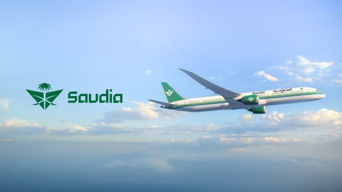 الخطوط السعودية تحصد جائزة "أفضل طاقم مقصورة" للمرة الثانية على التوالى الخطوط السعودية تحصد جائزة "أفضل طاقم مقصورة" للمرة الثانية على التوالى