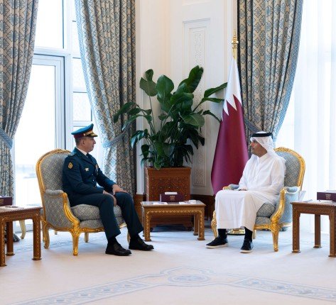رئيس الوزراء القطري يبحث مع قائد الجيش اللبناني آخر التطورات في لبنان رئيس الوزراء القطري يبحث مع قائد الجيش اللبناني آخر التطورات في لبنان