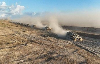 جيش الاحتلال الإسرائيلي يبدأ تنفيذ عملية انسحاب واسعة من مدينة غزة وسط قصف أهداف مدنية