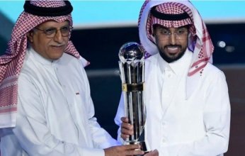 أول تعليق لـ الدوسري بعد تتويجه بجائزة أفضل لاعب في آسيا