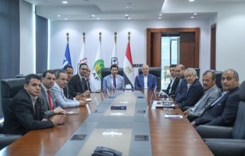 أبو ريدة يستقبل وزير الرياضة ويبحثان دعم خطط وبرامج تطوير كرة القدم