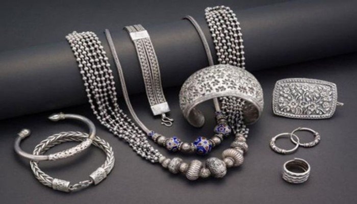 ارتفاع وصعود طفيف.. أسعار الفضة في الإمارات اليوم الأربعاء 15 أكتوبر 2025 ارتفاع وصعود طفيف.. أسعار الفضة في الإمارات اليوم الأربعاء 15 أكتوبر 2025