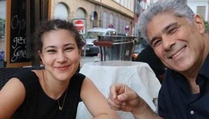 نجاة مريم أبو زهرة من حادث انهيار سقف قصر تاريخي في إيطاليا نجاة مريم أبو زهرة من حادث انهيار سقف قصر تاريخي في إيطاليا