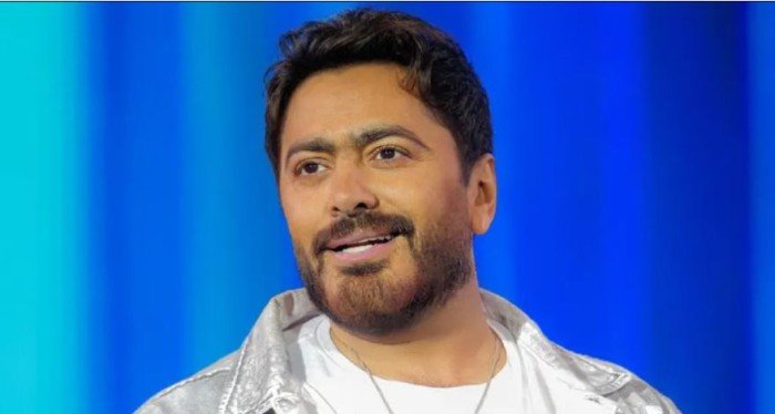 بهذه الكلمات.. حمزة نمرة يدعم تامر حسني عقب أزمته الصحية