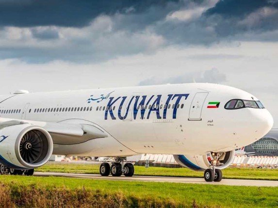"الخطوط الكويتية" و"طيران الإمارات" تعلنان التوسع في حجم التعاون التجاري وتعزيز خيارات السفر للمسافرين