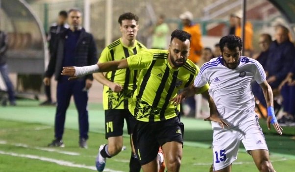 بث مباشر.. مشاهدة مباراة المقاولون العرب وسموحة في الدوري المصري