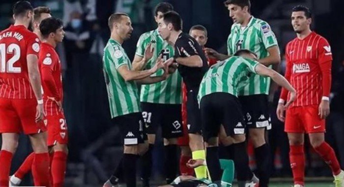 بث مباشر.. مشاهدة مباراة إشبيلية وريال بيتيس في الدوري الإسباني