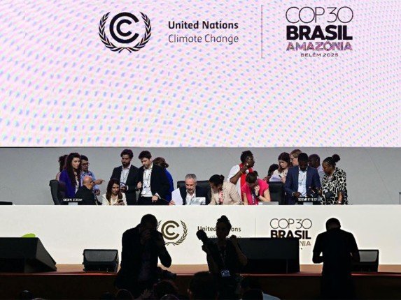 اختتام أعمال مؤتمر المناخ "كوب 30"دون اتفاق ملزم بشأن التخلص التدريجى من الوقود الأحفوري