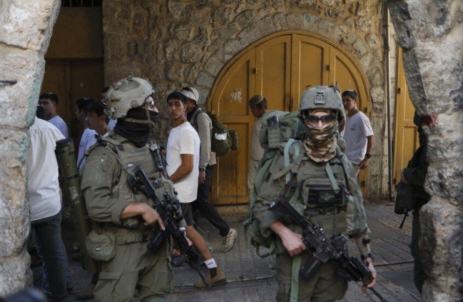 الأونروا: تصاعد غير مسبوق لعنف المستوطنين في الضفة الغربية خلال موسم قطف الزيتون الأونروا: تصاعد غير مسبوق لعنف المستوطنين في الضفة الغربية خلال موسم قطف الزيتون