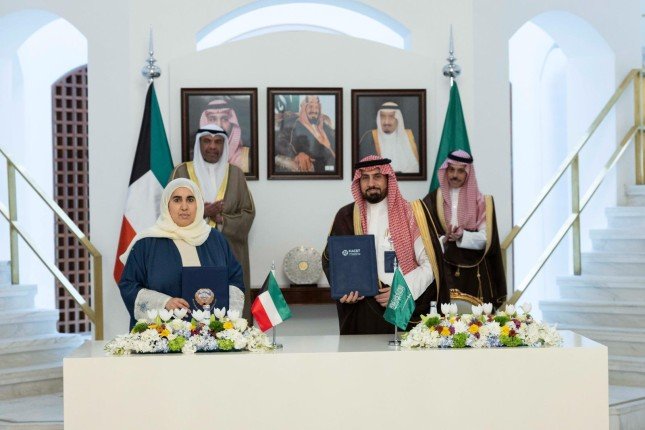 المالية الكويتية: مذكرتا التفاهم الموقعتان مع السعودية تجسدان عمق التعاون التاريخي