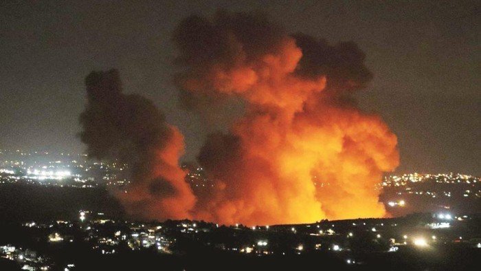 لماذا شنت إسرائيل هجوما عنيفا على بيروت؟.. التفاصيل الكاملة