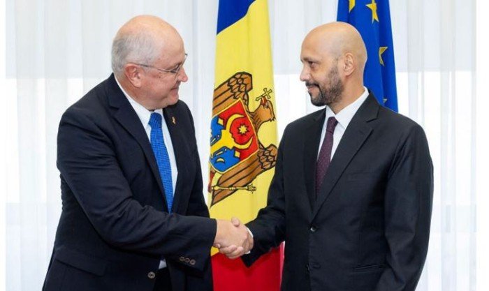 قطر وجمهورية مولدوفا تبحثان تعزيز علاقات التعاون بين البلدين قطر وجمهورية مولدوفا تبحثان تعزيز علاقات التعاون بين البلدين