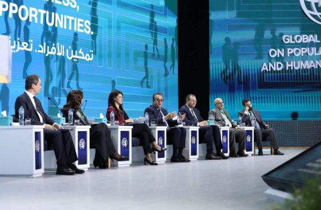 مصر تطلق الاستراتيجية الوطنية للصحة الرقمية 2025- 2029 لتعزيز التحول الرقمي في القطاع الصحي مصر تطلق الاستراتيجية الوطنية للصحة الرقمية 2025- 2029 لتعزيز التحول الرقمي في القطاع الصحي