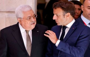 الرئيس الفرنسي يستقبل نظيره الفلسطيني في قصر الإليزيه