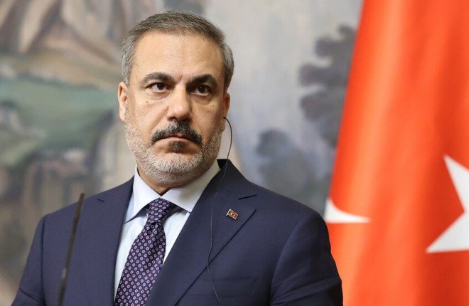 تركيا تعلن استعدادها لإرسال قوات عسكرية إلى غزة وتؤكد دعمها لاتفاق شرم الشيخ ومساعي السلام في أوكرانيا تركيا تعلن استعدادها لإرسال قوات عسكرية إلى غزة وتؤكد دعمها لاتفاق شرم الشيخ ومساعي السلام في أوكرانيا