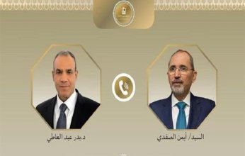 وزيرا الخارجية الأردني والمصري يبحثان هاتفيا تطورات الأوضاع في المنطقة