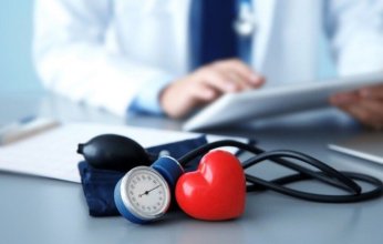 إرشادات طبية مهمة.. كيف تتصرف عند ارتفاع ضغط الدم المفاجئ؟