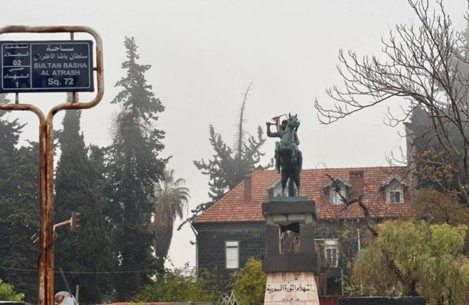 ماذا يحدث في سوريا؟.. اشتباكات تتجدد غرب السويداء قبيل مؤتمر لجنة التحقيق وسط تبادل الاتهامات بخرق وقف النار