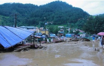 فيضانات فيتنام تودي بحياة 90 شخصا وتتسبب بخسائر طائلة.. ماذا يحدث؟