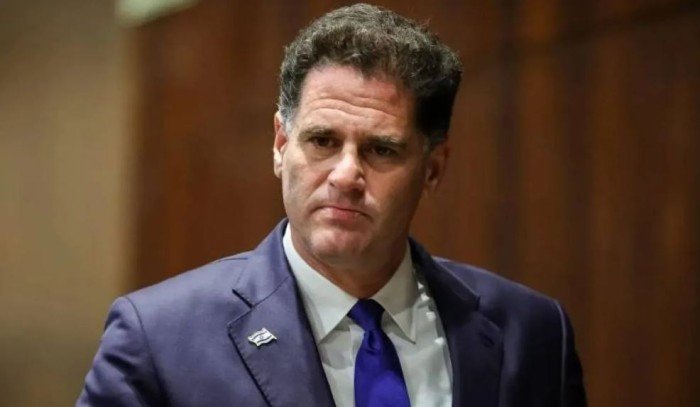 وزير الشؤون الاستراتيجية الإسرائيلي يستقيل من منصبه