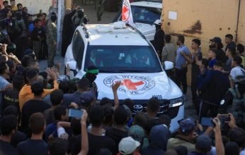 جيش الاحتلال: الصليب الأحمر تسلم 3 جثامين لمحتجزين