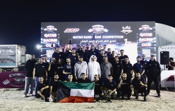 متسابقو (نادي باسل الصباح) يحققون مراكز متقدمة بالجولة الأولى من بطولة دراغ ريس الرملي بقطر