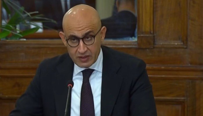 مصر.. قرار وزاري بإعادة تنظيم الدراسة والامتحانات بمدارس المتفوقين والموهوبين بجميع أنواعها مصر.. قرار وزاري بإعادة تنظيم الدراسة والامتحانات بمدارس المتفوقين والموهوبين بجميع أنواعها