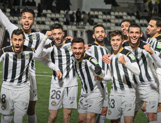 بث مباشر.. شاهد مباراة مولودية وهران ووفاق سطيف في الدوري الجزائري