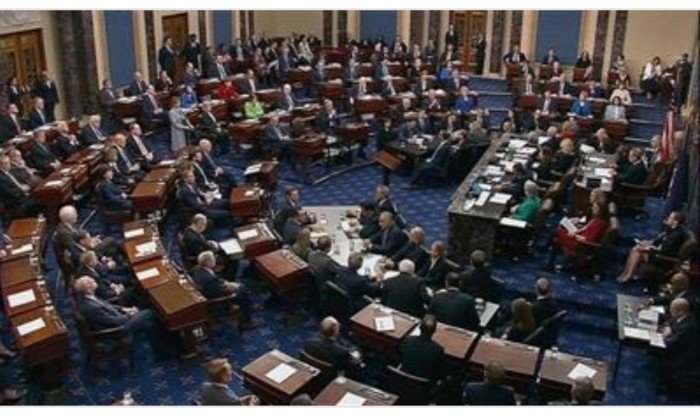 مجلس الشيوخ الأمريكي يمرر مشروع قانون تمويل الميزانية الفيدرالية