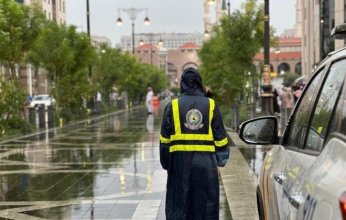 أمطار غزيرة تهطل على مناطق واسعة من السعودية بعد يوم من صلاة الاستسقاء.. (فيديو)