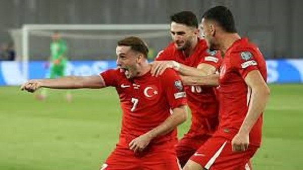 مواجهة قوية.. بث مباشر لمباراة تركيا و بلغاريا في تصفيات كأس العالم مواجهة قوية.. بث مباشر لمباراة تركيا و بلغاريا في تصفيات كأس العالم