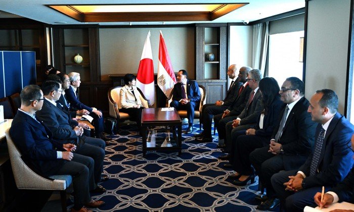 رئيس الوزراء يلتقى محافظ طوكيو والوفد المرافق لها