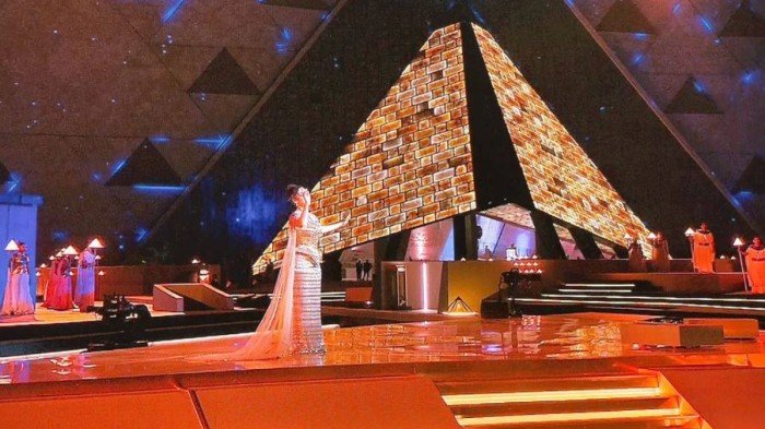 التليفزيون المصري يعيد بث حفل افتتاح المتحف الكبير على جميع قنواته التليفزيون المصري يعيد بث حفل افتتاح المتحف الكبير على جميع قنواته