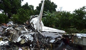 ارتفاع حصيلة ضحايا حادث تحطم طائرة شحن بولاية كنتاكى الأمريكية لـ12 قتيلا