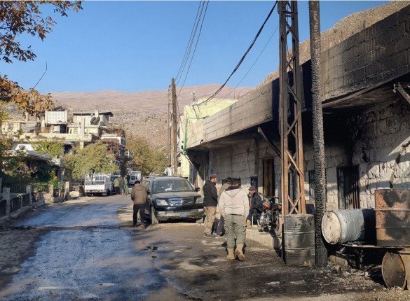 مقتل 11 شخصا وإصابة آخرين في قصف للاحتلال الإسرائيلي على بلدة "بيت جن" بسوريا