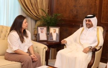 قطر وكولومبيا تبحثان العلاقات الثنائية بين البلدين في قطاع المواصلات